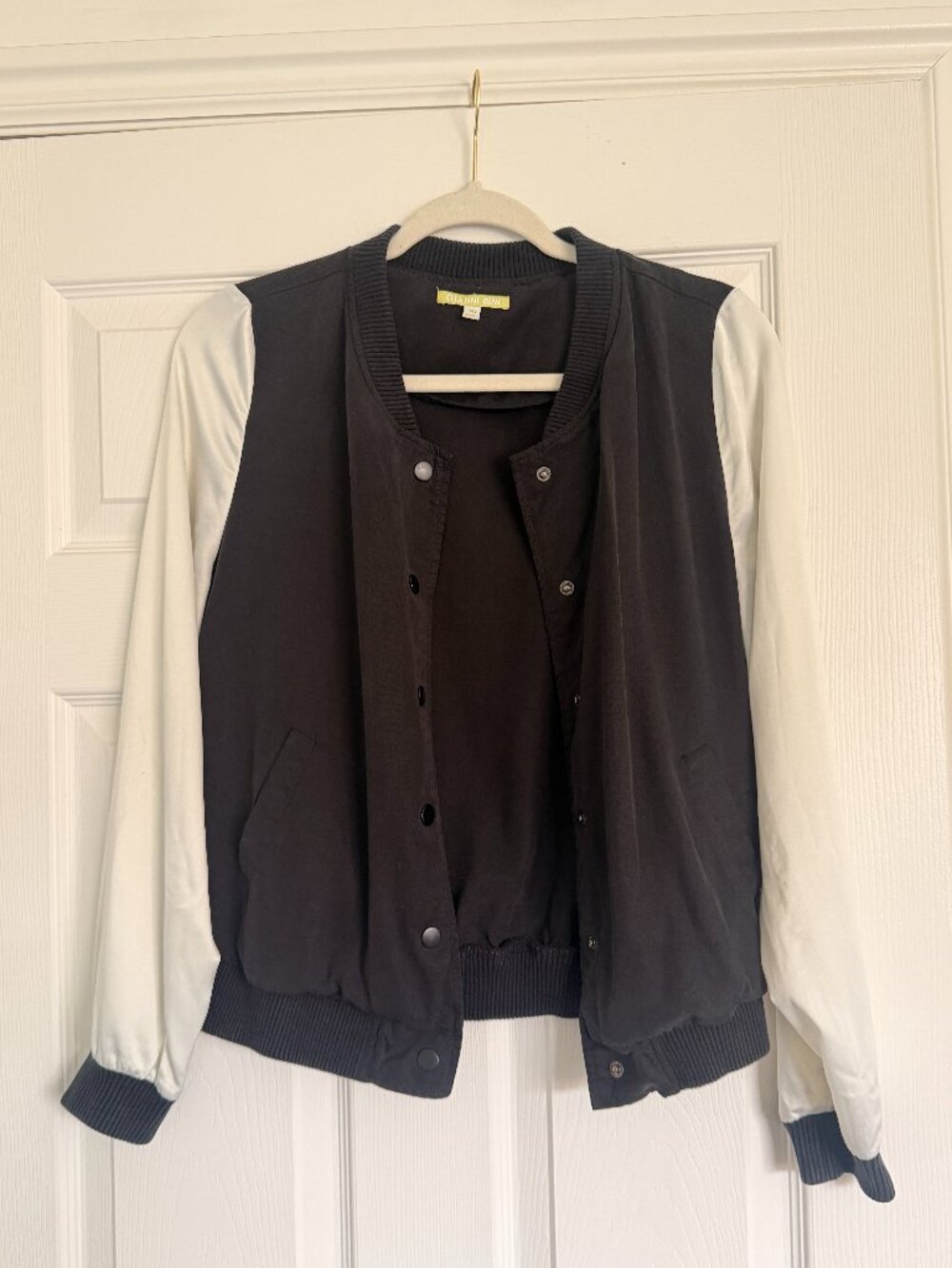 Gianni Bini Black Ivory Satin Sleeve Snap Front Varsity Bomber Jacket Size M